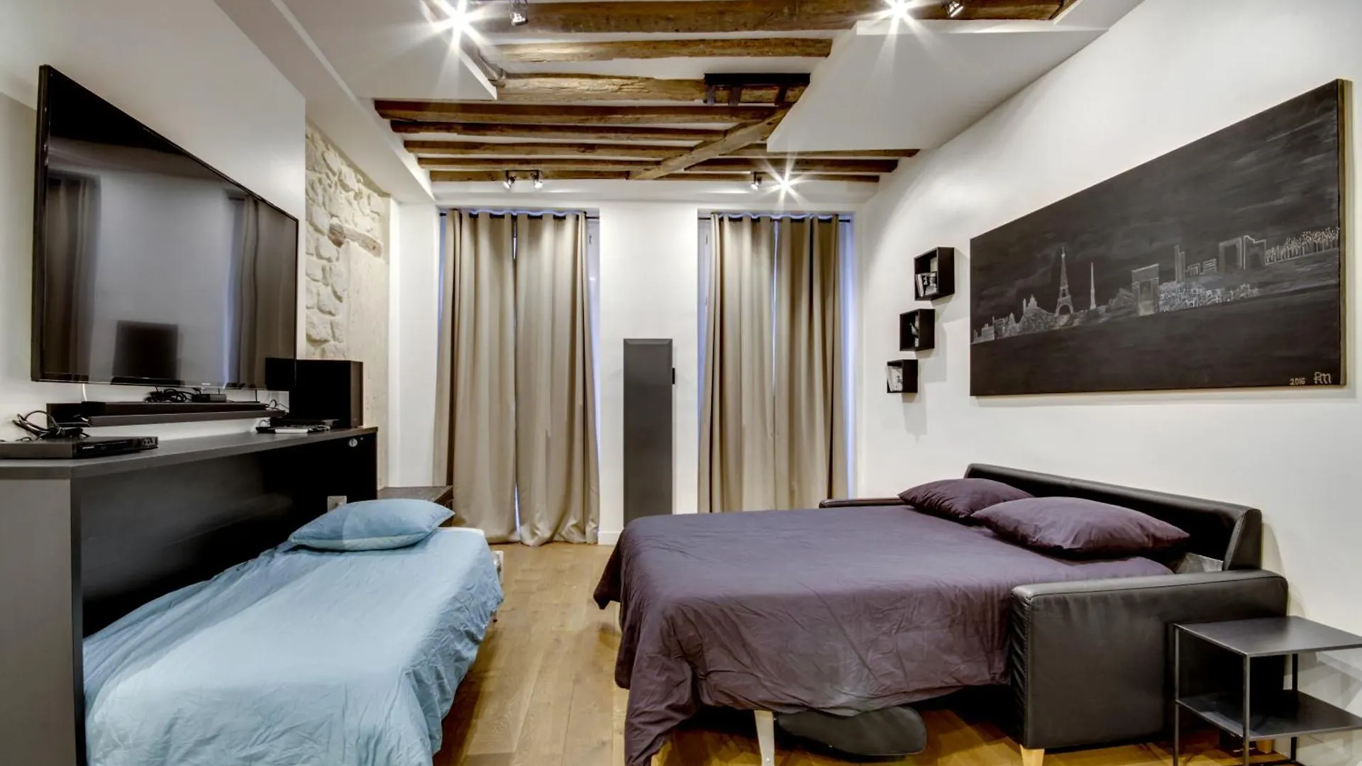Mandar Apartment Paris