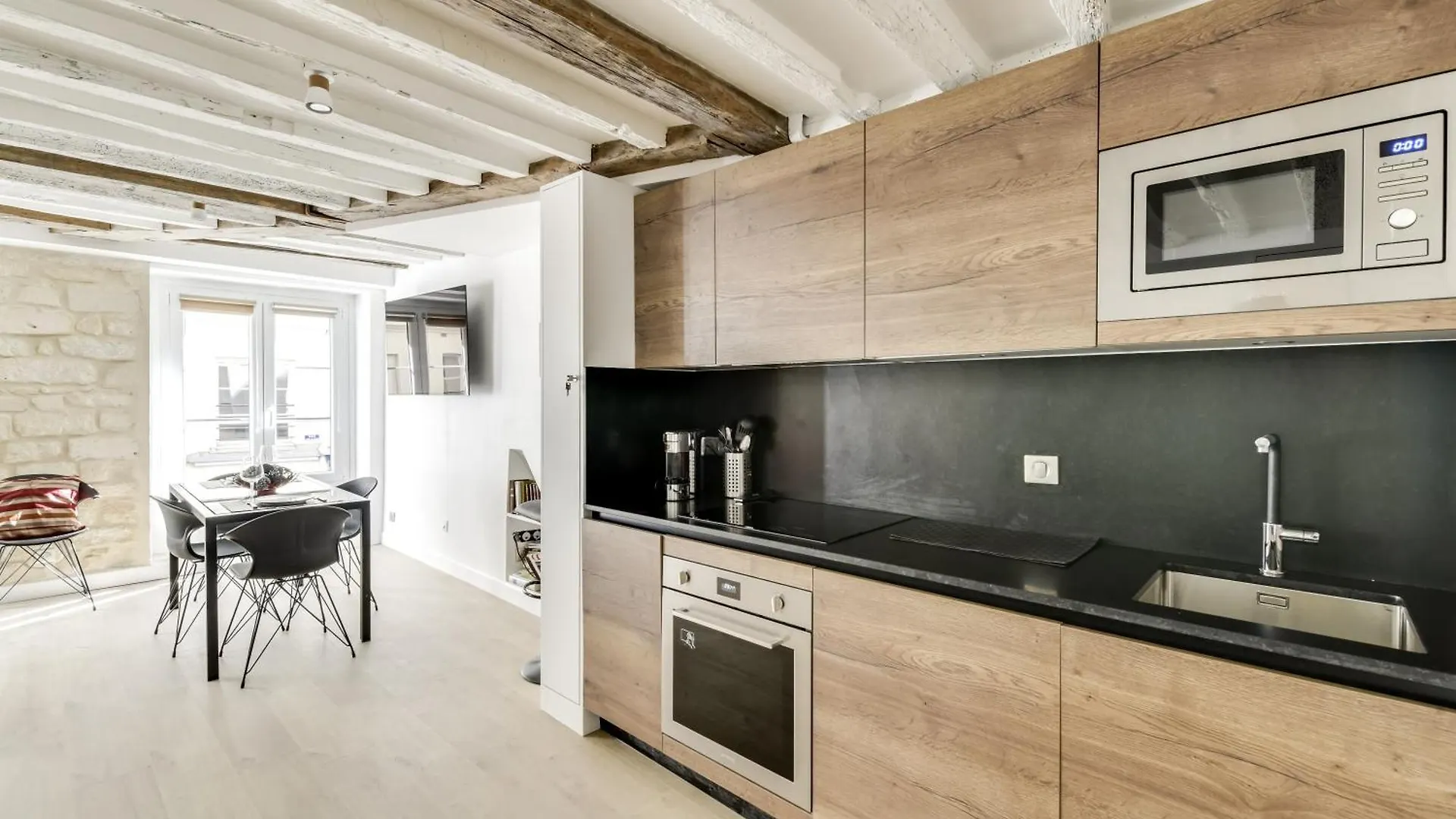 Mandar Apartment